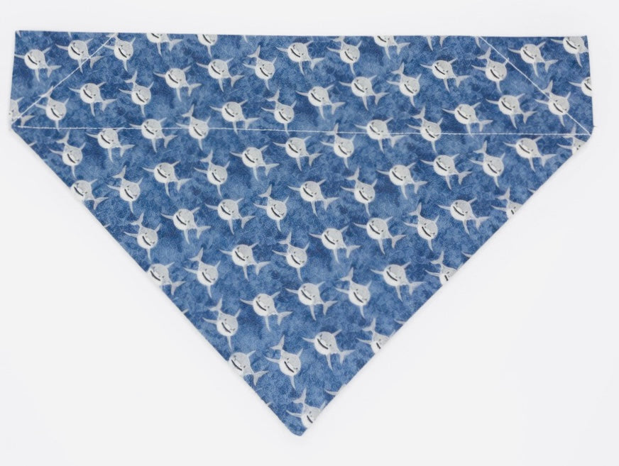 Blue shark pattern over-the-collar bandana with durable pocket for dogs and cats - handmade by Pawsitive Vibration Creatons.